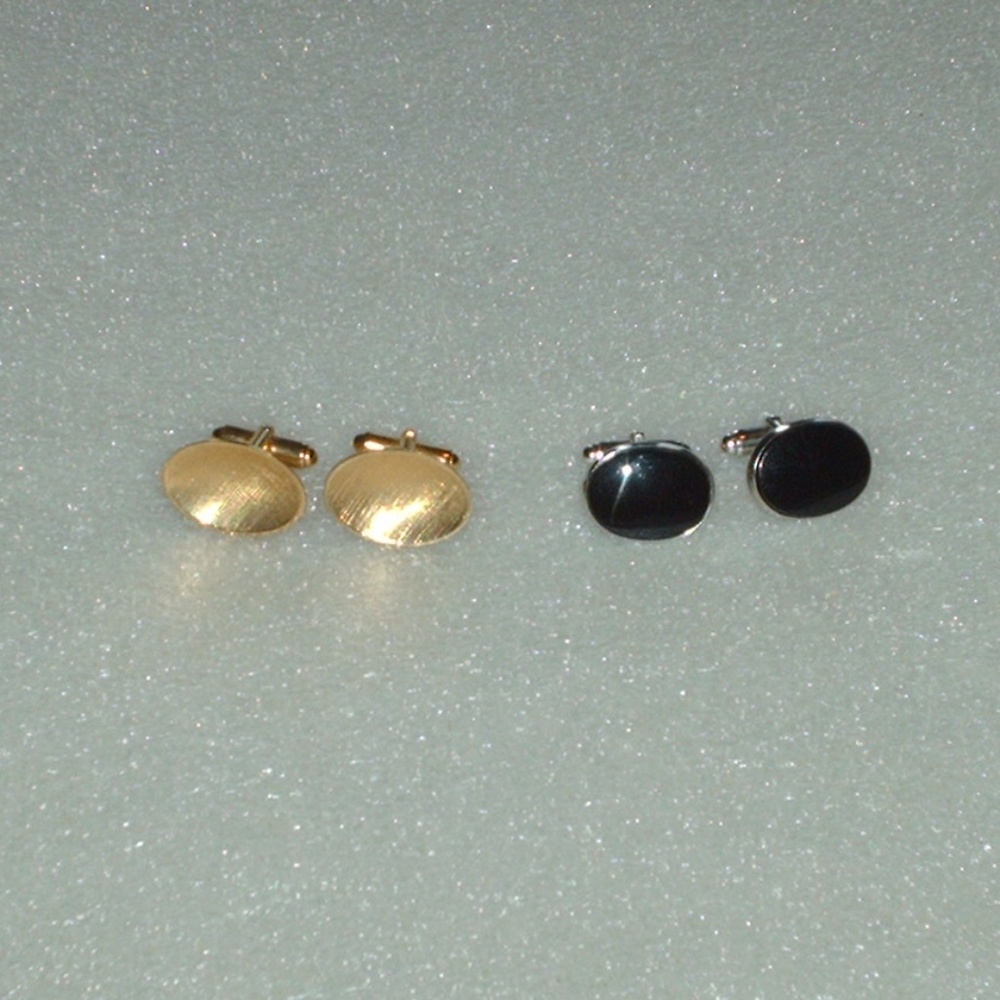 2 pairs of vintage Anson cuff links